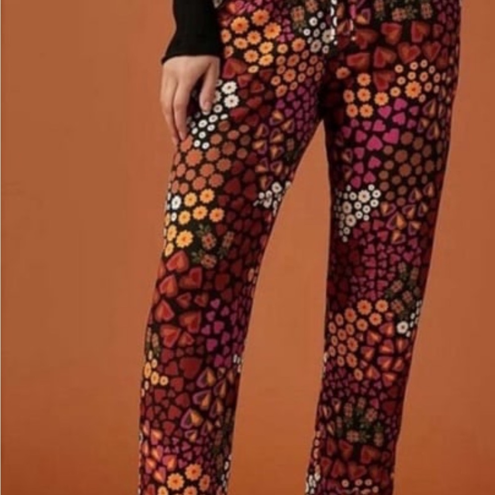 farm rio for anthropologie elodie cropped floral and heart pants size large - Picture 3 of 5